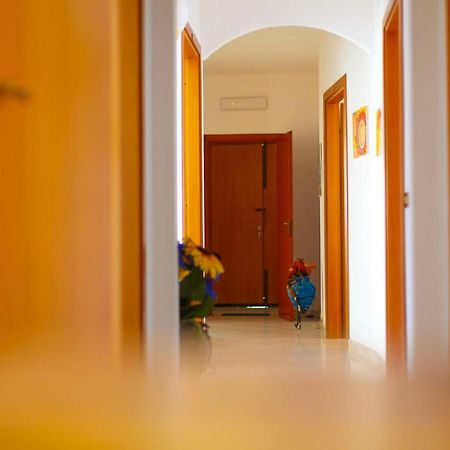 Апарт готель Casa Vacanze L'Orizzonte Вальдеріче Екстер'єр фото